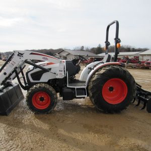 Compact Tractor (Bobcat)