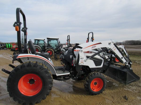 Compact Tractor (Bobcat)